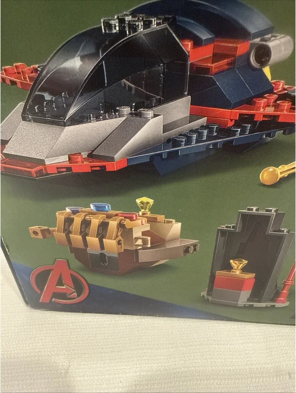 LEGO® Marvel Captain America vs. Thanos 76319
